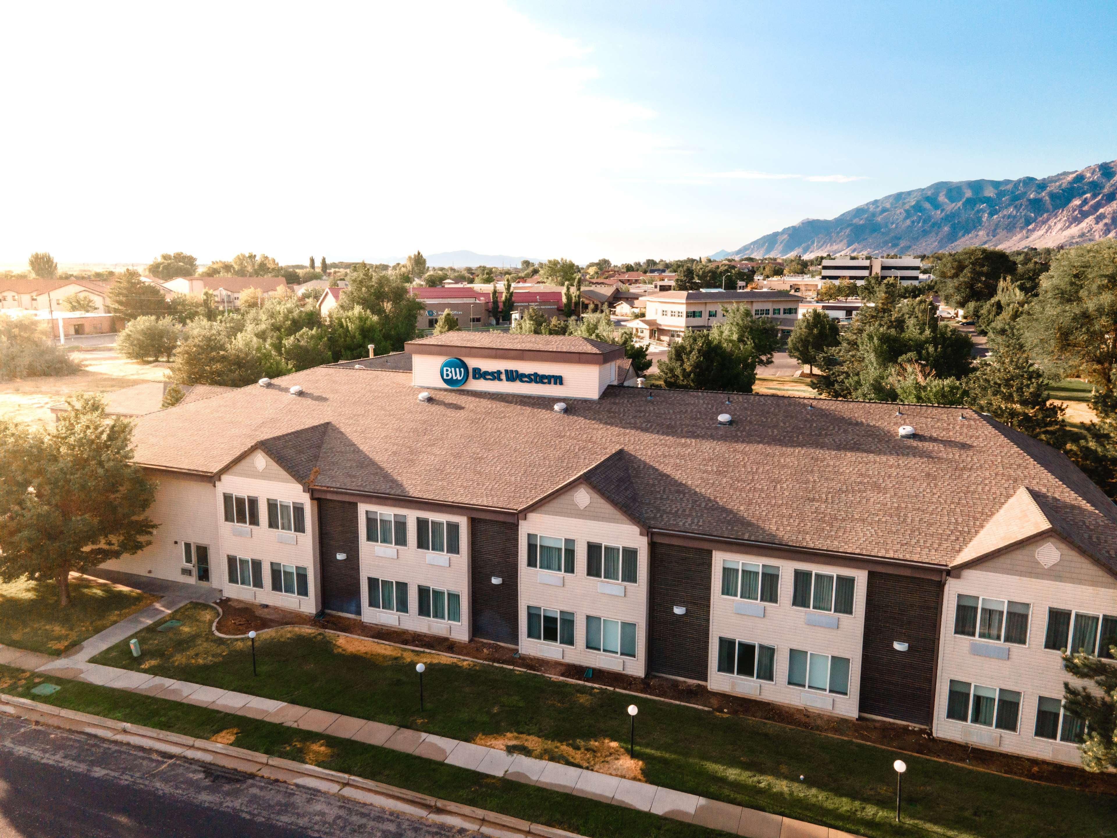 Western Brigham & Hotel 2*