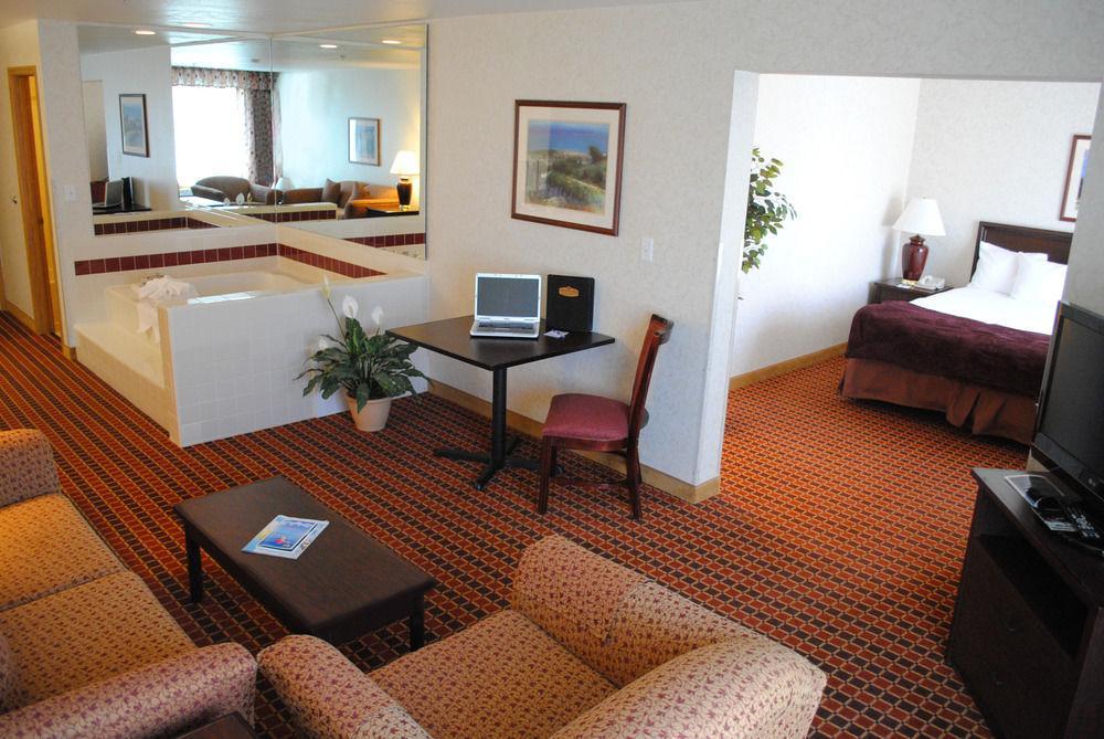 Western Brigham & Hotel 2*